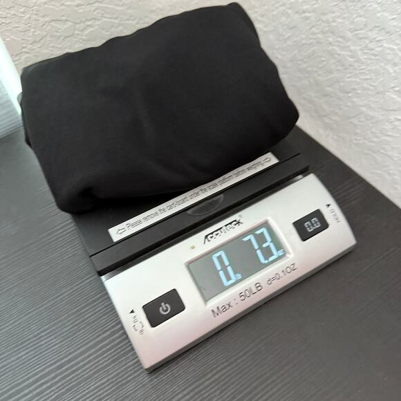 Chico's Black Scoop Neck Sleeveless Blouse Women's Size Medium - Picture 6 of 6